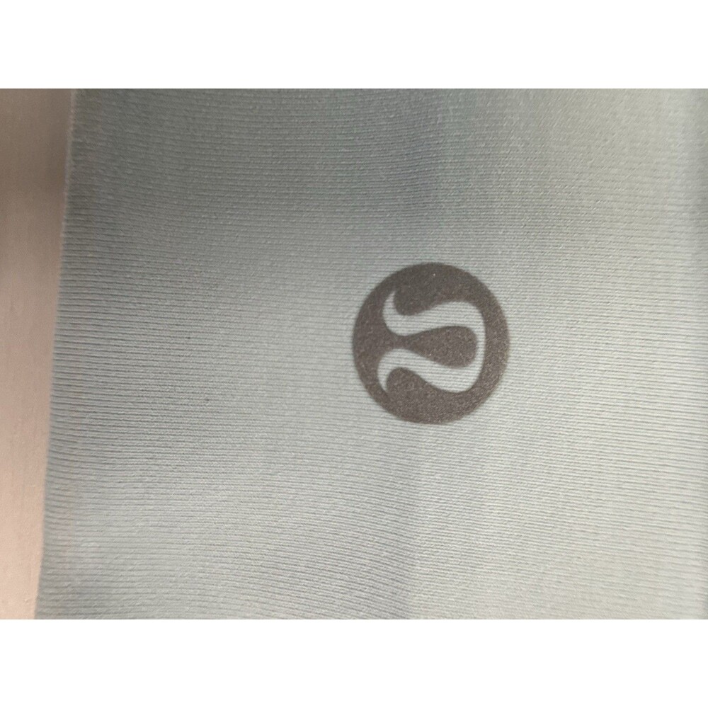 ✿ Lululemon Light Blue High Rise Strappy Back Shorts Size 6 Yoga Gym